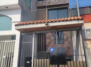 Casa de 2 habitaciones, Morelia · Casa en Renta en Peña Blanca