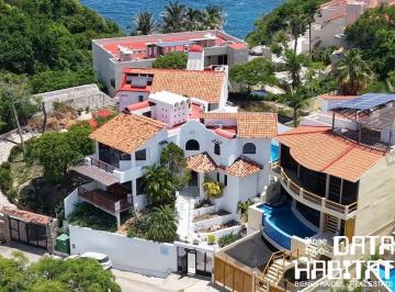 Casa de 4 habitaciones, Santa María Huatulco · Casa de Playa Esplendida, Villa Delfines