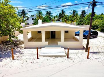 Casa de 2 habitaciones, Progreso · Casa en Venta en Chelem, Yucatán | Gran Terreno en Esquina a Pasos de La Playa