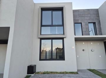Casa de 2 habitaciones, Tlajomulco de Zúñiga · Casa en Venta Cochera 2 Autos, en San Agustin Cerca de Galerias Santa Anita y Punto Sur