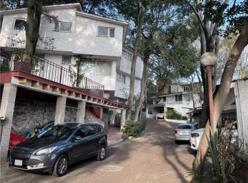 Casa en condominio · 362m² · 4 Recámaras · 4 Estacionamientos · Casa en Condominio en Venta en San Bartolo Ameyalco