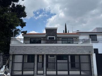 Casa de 6 habitaciones, Zapopan · Estrena Casa Remodelada en La Estancia