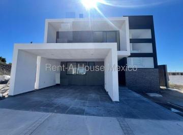 Casa de 3 habitaciones, El Marqués · Estrena Casa en Renta en Mallorca Residence, Carr Huimilpan