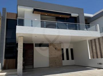 WhatsApp Image 2025-09-11 at 3.54.42 PM.jpeg · Casa en Venta en Fraccionamiento Marina Mazatlán