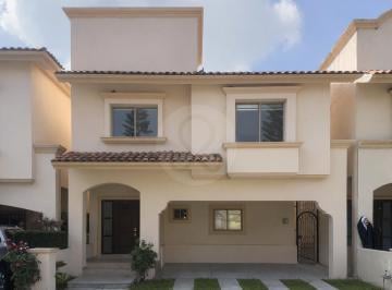 5088c95c-88b5-4de6-87bb-29e99a83e181.png · Casa en Condominio en Venta en Fraccionamiento Villa California