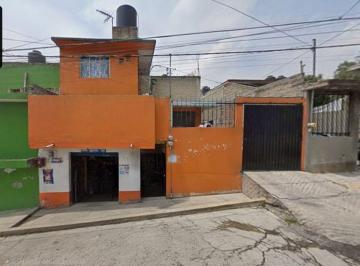 Casa de 4 habitaciones, Atizapán de Zaragoza · Casa en Venta en La Colonia México 86