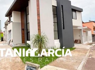 Casa de 3 habitaciones, Fortín · Vendo Moderna Casa en Esquina Estilo Minimalista y Doble Altura en Fraccionamiento Privado en Fortín
