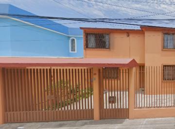 Casa de 4 habitaciones, Ecatepec de Morelos · Venta de Casa en Edomex Bosques de Ecatepec