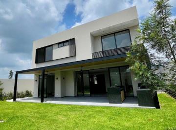 dd6f641d2b458801ea5348c3e4ea7133e830e30525a0a4f9741cff60b75be22b · Casa en Venta Zona Real