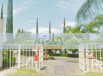 Casa de 2 habitaciones, Zapopan · Casa en Remate Jardines de Santa Margarita Zapopan Jalisco