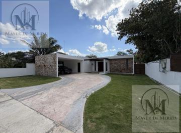 Casa en condominio · 357m² · 4 Recámaras · 2 Estacionamientos · Casa - La Rejoyada Residencial
