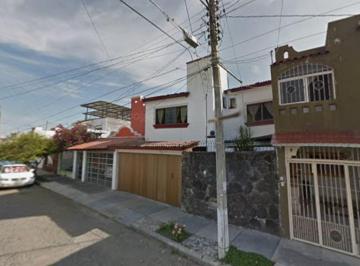 Casa de 4 habitaciones, Colima · Venta de Casa Guillermo Prieto Camino Real Colima