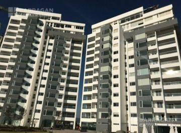 Departamento · 150m² · 3 Recámaras · 2 Estacionamientos · Penthouse en Renta Amueblado en Cima Towers, Lomas del Marqués