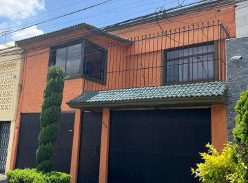 Casa de 4 habitaciones, Gustavo A. Madero · Casa en Renta en Lindavista de 4 Recámaras