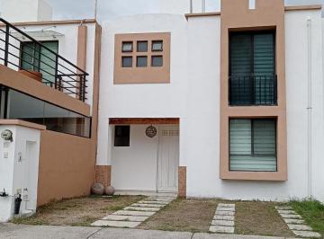 Casa · 143m² · 3 Recámaras · 2 Estacionamientos · Casa en Venta en Residencial Oasis