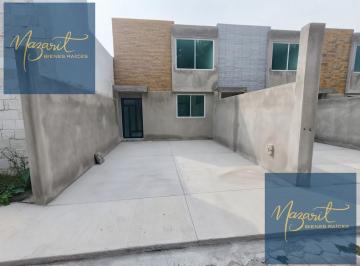Casa · 102m² · 3 Recámaras · 2 Estacionamientos · Casa en Venta con Tres Recamaras, Cocina Integral y Closets en Contla, Tlaxcala.