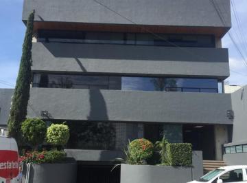 Oficina · 194m² · 2 Estacionamientos · Oficina en León