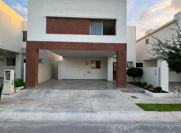 1 · Casa en Renta Amueblada en Sorrento Etapa 1, Saltillo Norte | 3 Recámaras con Baño | Alberca