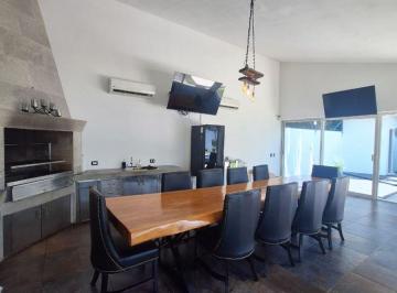 Casa de 3 habitaciones, Santiago · Residencia - Quinta de Lujo en Venta en El Cercado, Santiago, Nuevo León