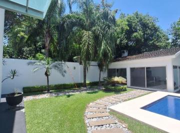 Casa de 3 habitaciones, Santiago · Residencia - Quinta de Lujo en Venta en El Cercado, Santiago, Nuevo León