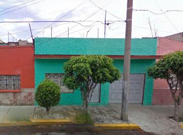 Casa de 3 habitaciones, Gustavo A. Madero · Casa en Venta en Casas Alemán, Gustavo A. Madero, Cerca de Parque Tepeyac