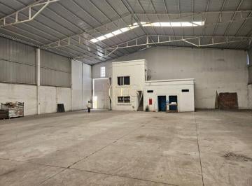 Bodega comercial · 1150m² · 6 Estacionamientos · Bodega en Renta Santa Maria del Refúgio Celaya