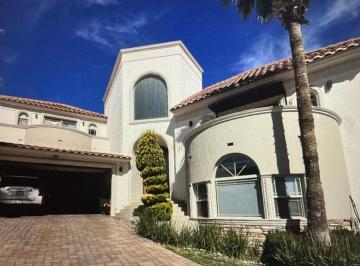 Casa de 3 habitaciones, Chihuahua · Casa en Venta C:711 m² Fracc. Rincón de Las Lomas $17 Mill