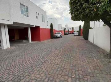 Casa en condominio · 142m² · 3 Recámaras · Venta de Casa Dentro de Privada en Santiaguito Metepec