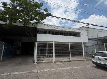 Bodega comercial , Guadalajara · Bodega en Renta Sobre Av González Gallo