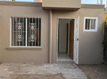 Casa · 43m² · 1 Recámara · 1 Estacionamiento · Casa Remodelada en Venta en Villas de San Juan León Gto