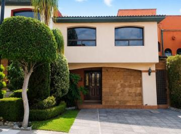 Casa en condominio de 3 habitaciones, Tlalpan · Venta de Casa en Condominio con Jardín y Casa Club Al Sur de Tlalpan, Cdmx