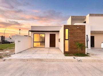 Casa de 2 habitaciones, Alvarado · Casa en Venta Fracc. Punto Lomas, Riviera Veracruzana.