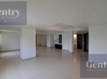Departamento · 212m² · 3 Recámaras · 2 Estacionamientos · Jardines en La Montaña, Amplio Departamento en Venta
