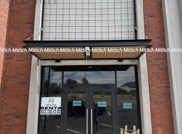 Local comercial · 72m² · 20 Estacionamientos · Local Comercial en Renta en Plaza Comercial $23,000.