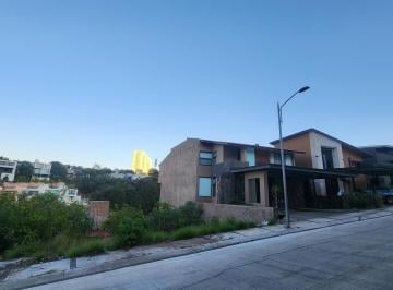 Terreno / Lote · 361m² · Terreno en Venta en Club de Golf Altozano