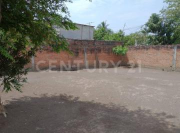 Terreno / Lote · 137m² · Terreno Habitacional y Comercial en El Tivoli