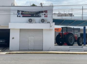 Local comercial · 62m² · Local Comercial en Venta en Campeche Av Agustin Melgar Enfrete del Teatro Uac