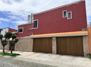 Casa de 4 habitaciones, Zapopan · Casa en Venta en La Estancia Zapopan