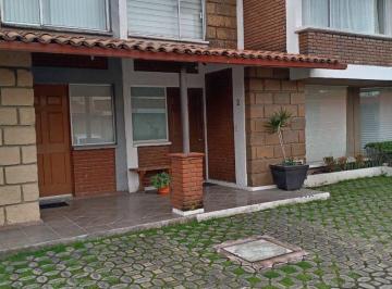 Casa en condominio de 3 habitaciones, Toluca · Venta de Casa en Condominio en en San Felipe Toluca Estado de México