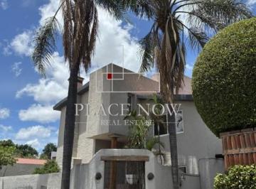 Casa en condominio · 290m² · 3 Recámaras · 3 Estacionamientos · Casa en Venta, Col. San Jerónimo Lidice Magdalena Contreras