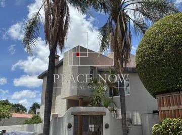 Casa en condominio · 290m² · 3 Recámaras · 3 Estacionamientos · Casa en Venta, Col. San Jerónimo Lidice Magdalena Contreras