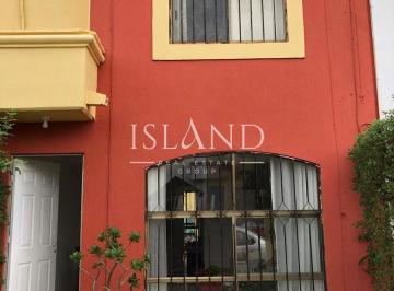 Casa · 120m² · 3 Recámaras · 1 Estacionamiento · Casa en Renta en Porto Alegre en Cancun, Q Roo