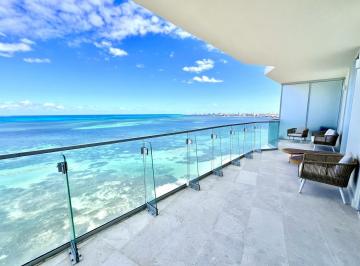 Departamento · 223m² · 2 Recámaras · 2 Estacionamientos · Se Vende Departamento Vistas Al Mar 2 Recamaras Sls Beach en Puerto Cancún