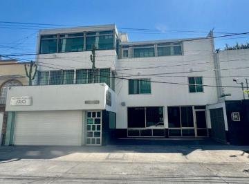 Casa de 14 habitaciones, Guadalajara · Oficina Corporativa en Venta – Ideal Para Notaría, Despacho Jurídico, Firma Contable o Corporativo