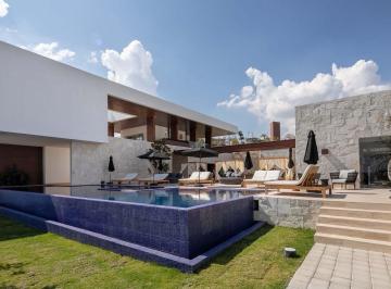 Casa · 267m² · 4 Recámaras · 2 Estacionamientos · Casa en Clúster Alcumbre, Lomas de Angelópolis Lll