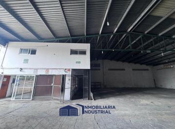 Bodega comercial , Mérida · Bodega en Renta Periferico Norte 1,200 m² Altura de Altabrisa con Anden y Amplias Oficinas