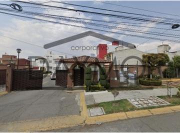 Casa en condominio de 4 habitaciones, Toluca · Casa en Calle 1 #27, Hacienda del Valle, Toluca Estado de México C. P 50850.