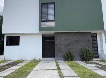 Casa de 3 habitaciones, Querétaro · Casa en Venta en Juriquilla