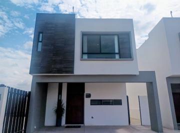 Casa · 146m² · 3 Recámaras · 2 Estacionamientos · Casa en Venta Prol Juarez Torreon, Coah