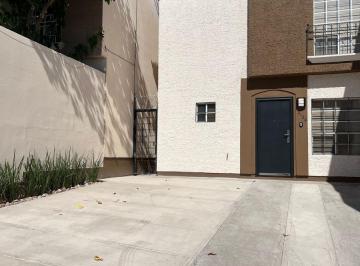 Casa de 2 habitaciones, Chihuahua · Se Renta Casa Remodelada en Fracc. Fuentes del Sol